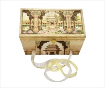 CODE -JI5 647 (200 GM) TYPE - 2JAR MAHAL BOX ITEMS (2) –CASHEW, ALMOND PRICE – 600/-